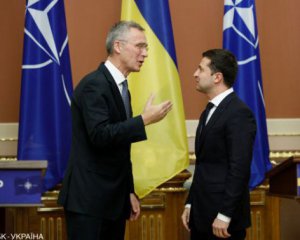 Зеленский перед саммитом НАТО побеседовал со Столтенбергом