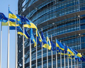 В ЕС отменили пошлину и НДС на импорт гуманитарки для украинцев