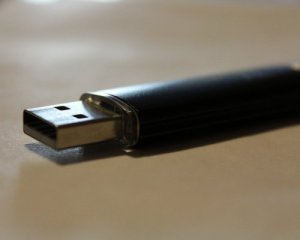 Як захистити комп'ютер від вірусу з флешки
