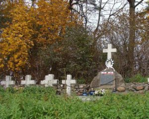 У Білорусі знищили кладовище Армії Крайової за наказом Лукашенка: реакція МЗС Польщі 