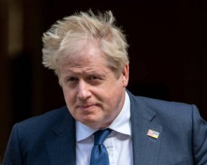 В Великобритании пока не будут менять правила для отставки Джонсона