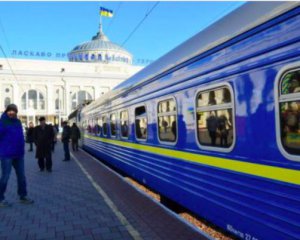 Укрзалізниця запускає новий потяг із Харкова до Одеси