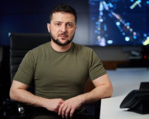 У росіян переважає техніка й РСЗВ: Зеленський прокоментував ситуацію на Донбасі