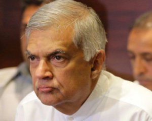 Протести на Шрі-Ланці: прем&#039;єр країни йде відставку
