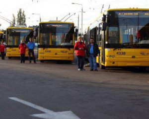 У Києві відновили рух шести тролейбусів: розклад