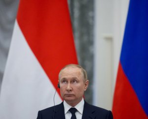 Путін надумав у спрощеній формі видавати українцям паспорти РФ