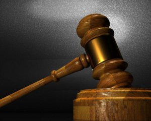 Суд вирішив долю ще однієї проросійської партії