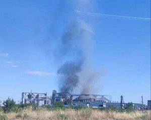 У місті часті пожежі, в'їзд і виїзд дозволяють лише за перепусткою – радник мера про ситуацію в Маріуполі
