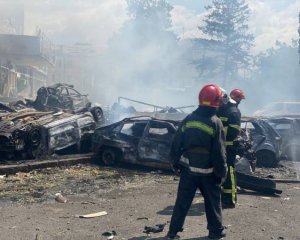 Ракети "Калібр" запустили з підводних човнів: нові подробиці теракту у Вінниці