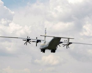 Россия перебросила в Беларусь Ан-22, нужно готовиться к атакам – Белецкий