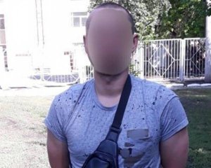 Отмечал на карте локации размещения ВСУ: в Покровске задержали предателя