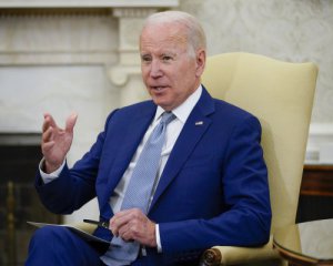 Байден зустрівся з принцом Саудівської Аравії і звинуватив його у вбивстві журналіста