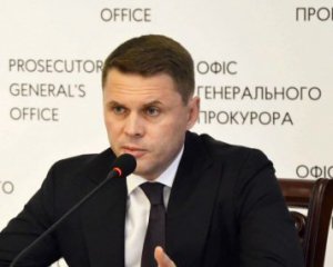 Наступник Венедіктової, який гуляв у Татарова, видав перші накази