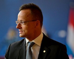Министр иностранных дел Венгрии едет в Москву говорить с Лавровым
