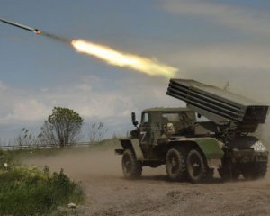 Окупанти вночі з РСЗВ обстріляли Нікополь