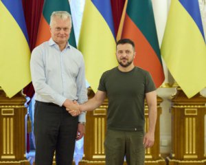 Президент Литвы объявил о новом пакете военной помощи Украине: что туда входит