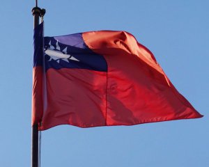 Конфлікт з Тайванем: біля острова виявили китайські літаки