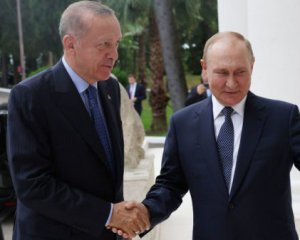 Путін умовив Ердогана частково платити за російський газ у рублях: деталі