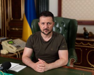 Аби стягнути збитки з РФ: Зеленський створив групу з розробки