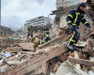 Зеленський наказав посилити протиповітряну оборону Харківщини