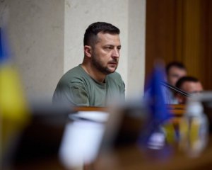 "Ситуація дуже важка" – Зеленський звернувся до українців