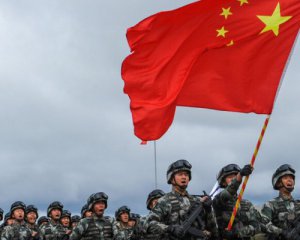 Китай згорнув військові навчання біля Тайваню