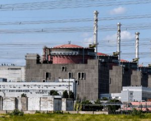 Запорожская АЭС по-прежнему под угрозой – ее обстреливают