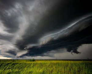 В Україні оголосили штормове попередження