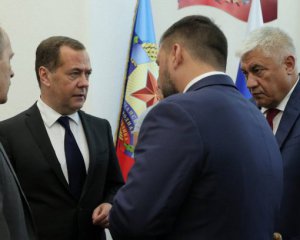 Украинофоб Медведев приехал на оккупированную Луганщину