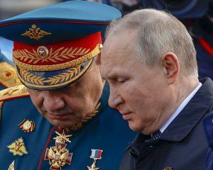 Россиян отправляют на &quot;концерт Кобзона&quot; – Путин не может доукомплектовать армию