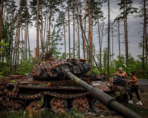 На Луганщині масово &quot;ламаються&quot; ворожі танки