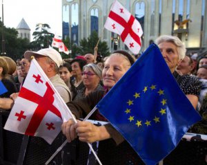 В ЕС оценили движение Грузии к статусу кандидата