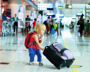 Виїзд дітей за кордон на оздоровлення та відпочинок: які документи потрібні