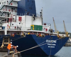 Перше судно з українським зерном розвантажують у сирійському порту Тартус – Reuters