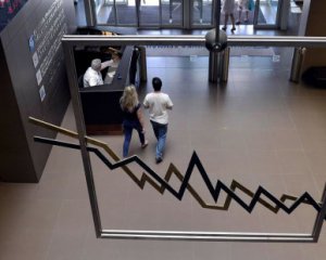 Україна більше не у стані дефолту – агентство Fitch Ratings