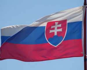 Попри зусилля РФ: Словаччина запевнила, що й надалі постачатиме зброю Україні