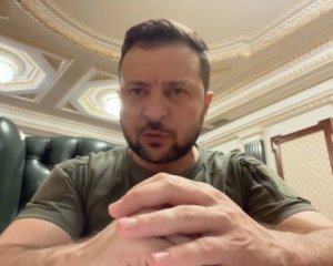 Росіяни витрачають колосальні ресурси, щоб захопити хоч кілометр на Донбасі - Зеленський