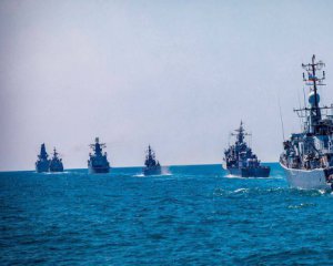 У ЗСУ розказали, навіщо Росія вишикувала стільки суден у Чорному морі