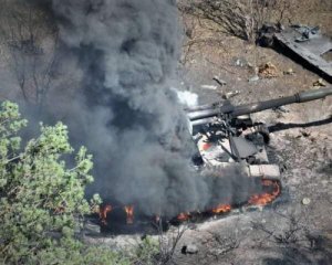 ВСУ за сутки уничтожили два склада боеприпасов и одну базу россиян