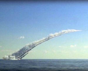Біля Криму помітили російські кораблі – ЗМІ