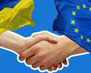 ЕС намерен помочь Украине на €8 млрд