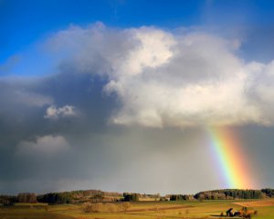 Україна потерпатиме від спеки до +32°С: оновлений прогноз