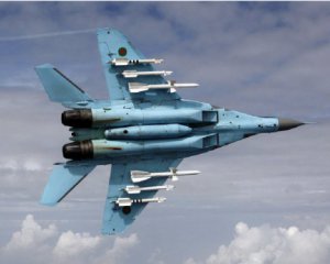 В Воздушных силах показали, как истребители МиГ-29 работают с ракетами HARM