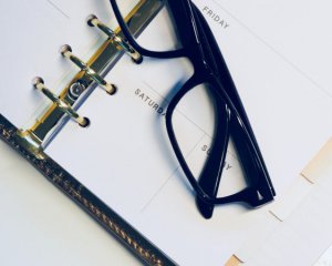 Скільки українці відпочиватимуть у вересні: календар вихідних і свят
