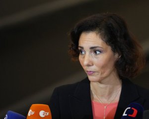 Бельгійська міністерка їздила у Крим. Тепер вибачається