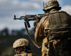 Українські війська відбивають атаки загарбників на Донбасі