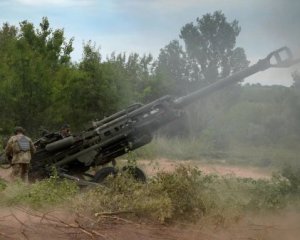 На Донбассе ВСУ отразили две мощные атаки россиян
