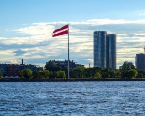 Россиянам тут не рады: Латвия ограничила въезд гражданам РФ