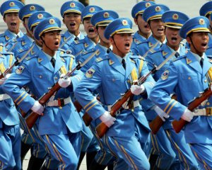 Си Цзиньпин приказал армии подготовиться к вторжению на Тайвань