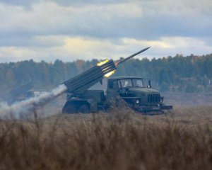 ЗСУ відбили атаки ворога на Донеччині та Миколаївщині: подробиці